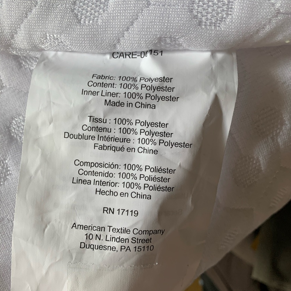Allerease new without tags king size pillow cover - Picture 7 of 8